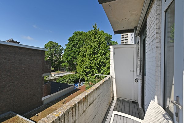 Medium property photo - Troelstrakade 137, 2531 AC Den Haag